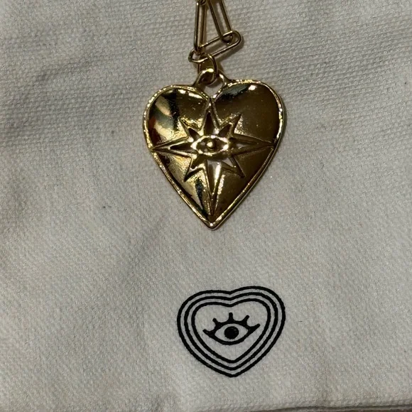 HART “seeing heart” necklace - Picture 2 of 4